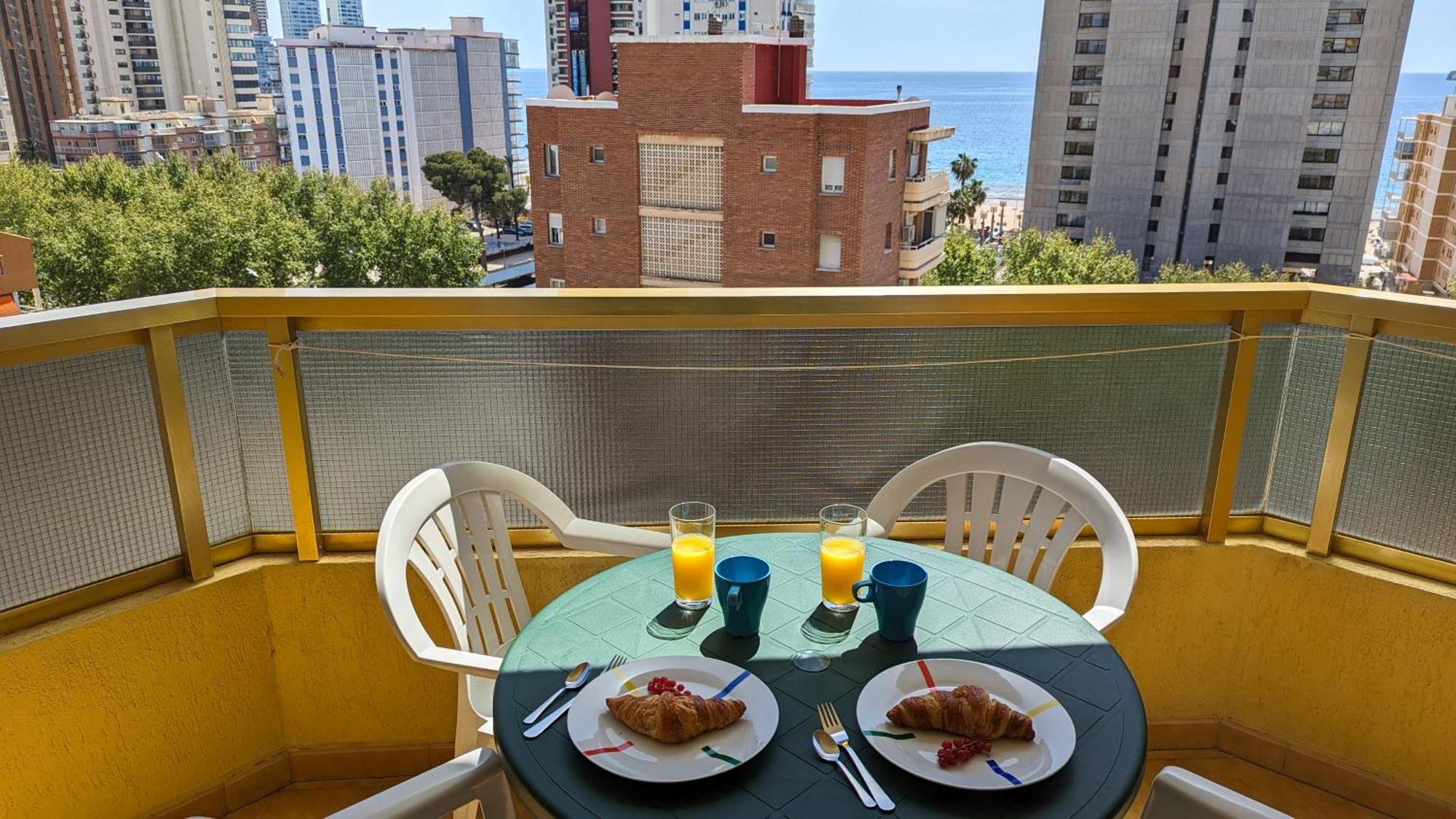 Gerona Sweet Apartments Бенідорм Екстер'єр фото